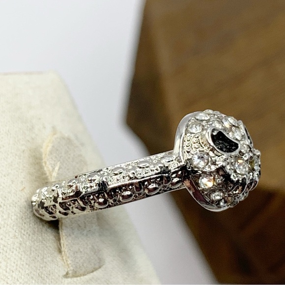 Jack Skellington pave crystal and enamel Nightmare Before Christmas ring sz 6.5 - Picture 4 of 12